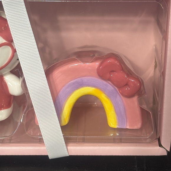 New Blue Sky Clayworks School Girl Hello Kitty & Rainbow Salt & Pepper Shakers - Picture 3 of 9